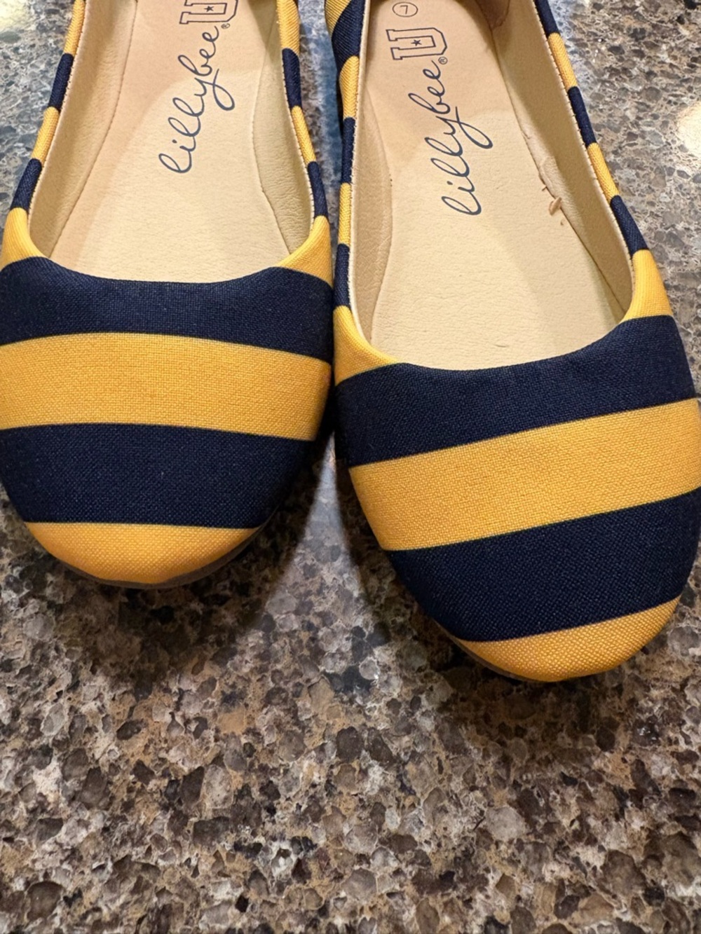 New Blue and Gold Flats with removable WVU bow - Picture 6 of 6
